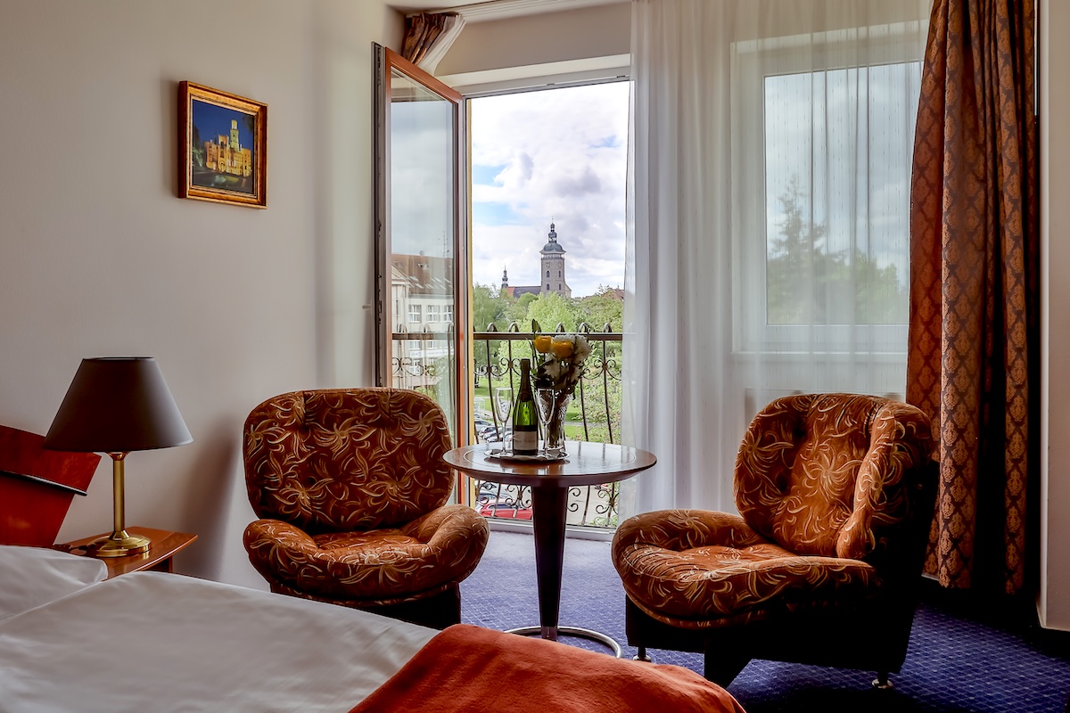 THE SAVOY HOTEL